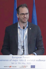 Sicherheitsmanager Gilbert Sandner beim Vortrag in Toulouse ... © Foto: SiMa Sicherheitsmanager Gilbert Sandner beim Vortrag in Toulouse ...
