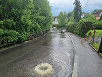 Pluviale Überflutung: Der Kanal kann das Wasser nicht mehr ableiten. © Stadt Graz/SiMa Pluviale Überflutung: Der Kanal kann das Wasser nicht mehr ableiten.